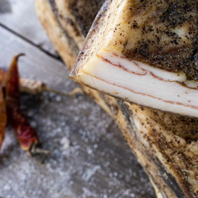 Le Moline Cinta Senese Pork Shoulder | Le Moline Spalla di Cinta Senese Smoked. Without bone. Vacuum packed.