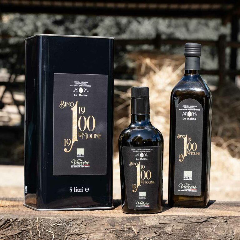 Le Moline Olive Oil | Le Moline Olio Extravergine "Vincere"
100% Canino.
Oldest and most precious olive in Tuscia.